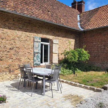 D'hotes Au Coeur De La Ferme De La Porte En Aix Pour 2 Aix-en-Issart