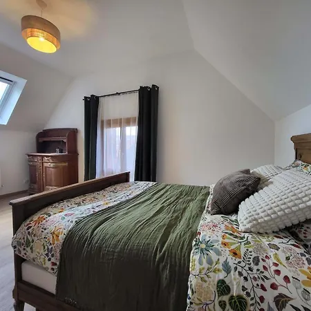 D'hotes Au Coeur De La Ferme De La Porte En Aix Pour 2 *